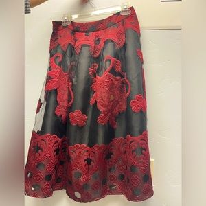 Jealous Tomato - Sheer floral lace midi skirt